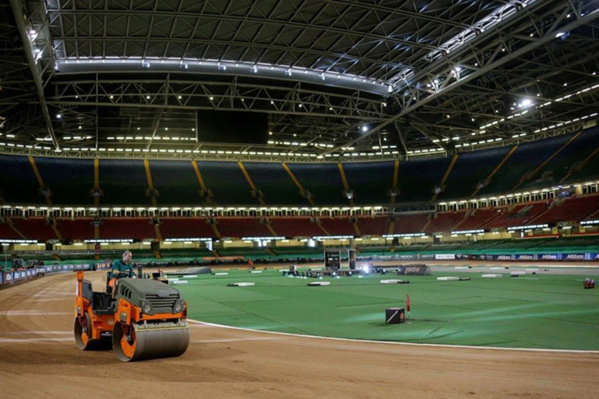 Das gigantische Millennium Stadion in Cardiff