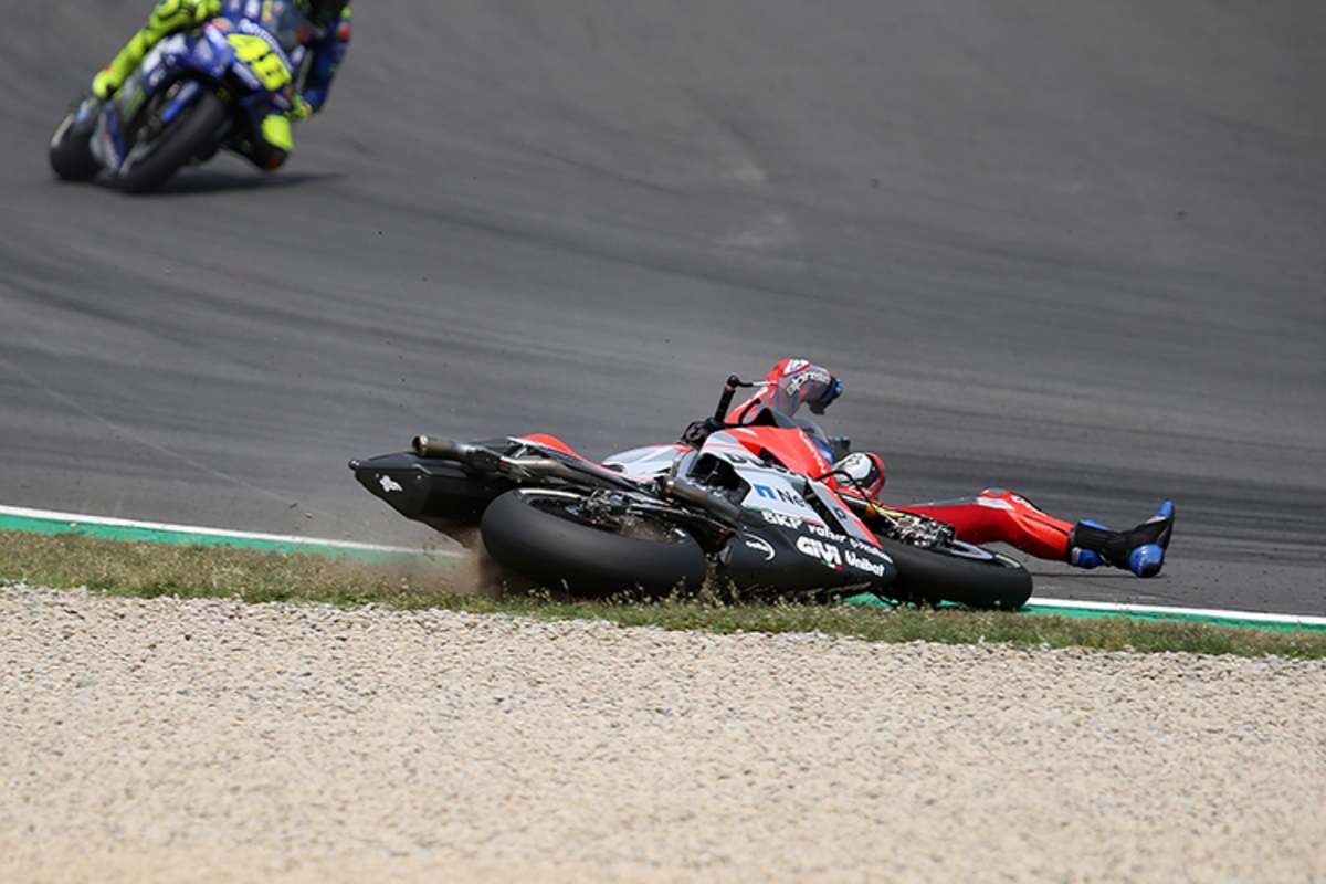 Die Ducati rutschte in den Kies