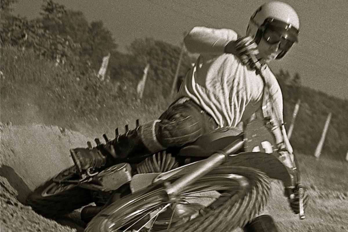 Roger DeCoster auf ČZ