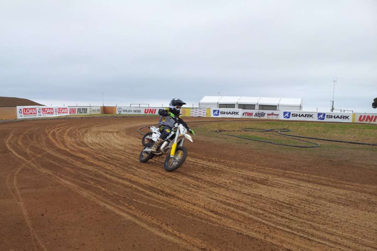 Donnerstagmorgen bekamen die Kids Extra-Training