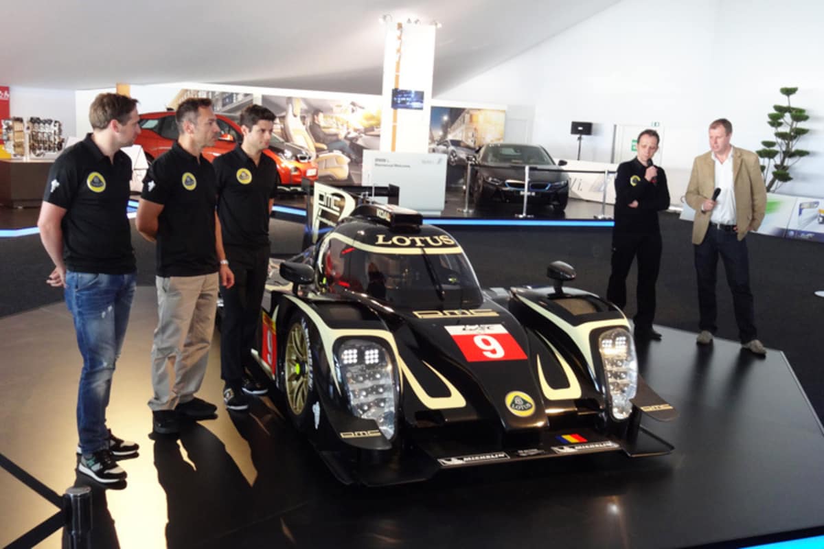 Kaffer, Bouchut und Albers präsentierten den Lotus