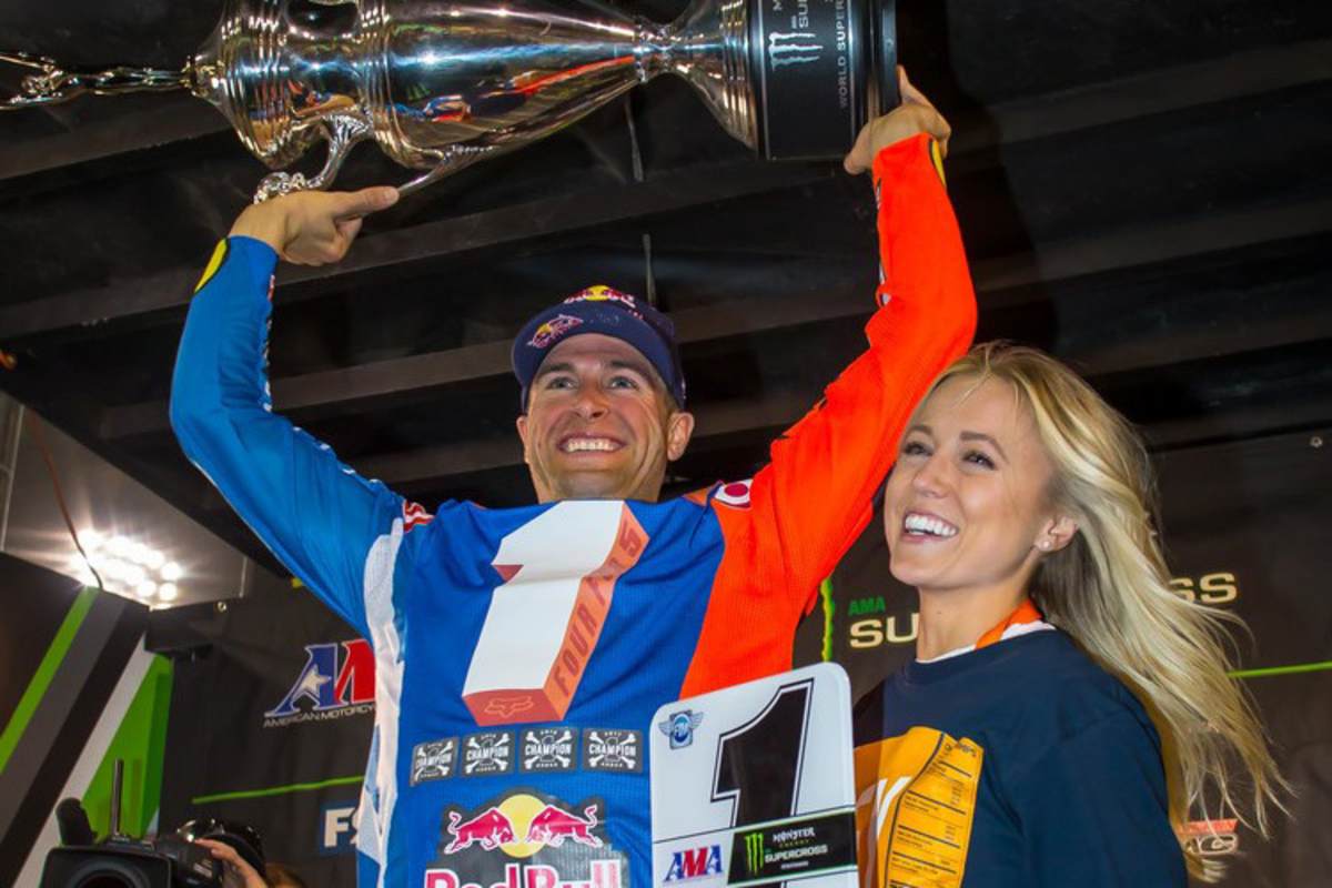 Lindsay an der Seite von Ryan Dungey