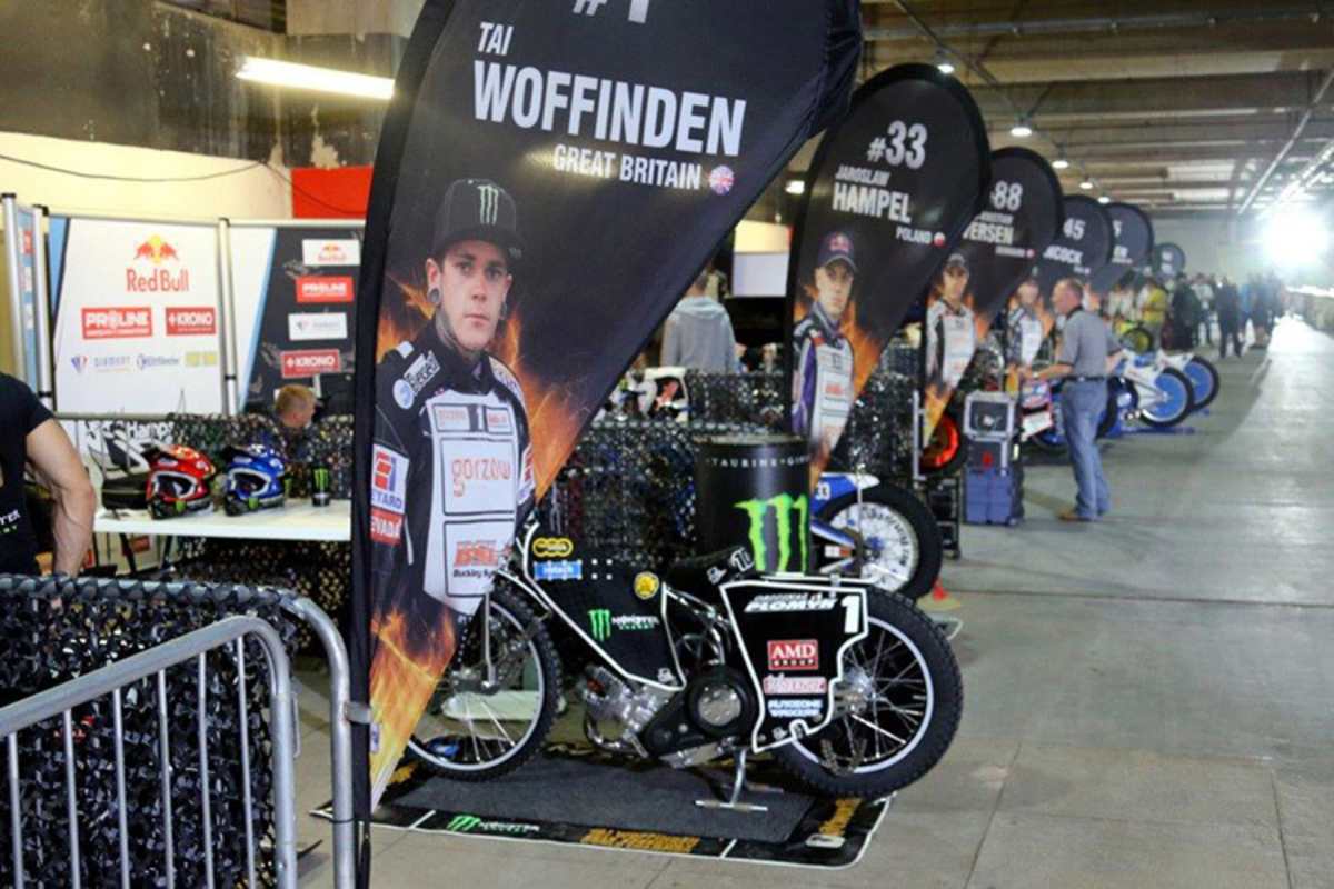 Das Fahrerlager in Cardiff