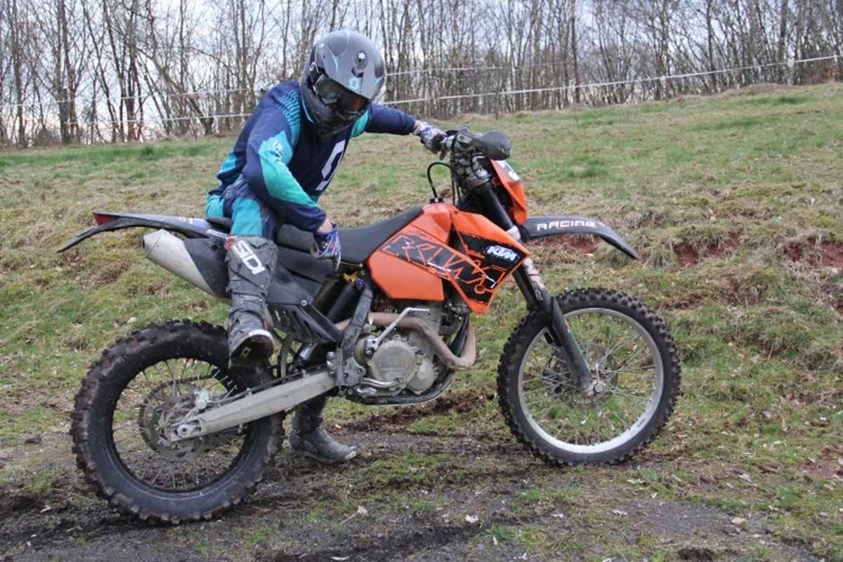 Mein Motorrad mag veraltet sein, doch das Federbein ist technische Avantgarde