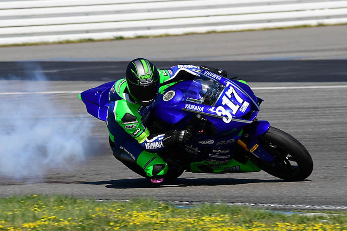 Michael Gört qualmt