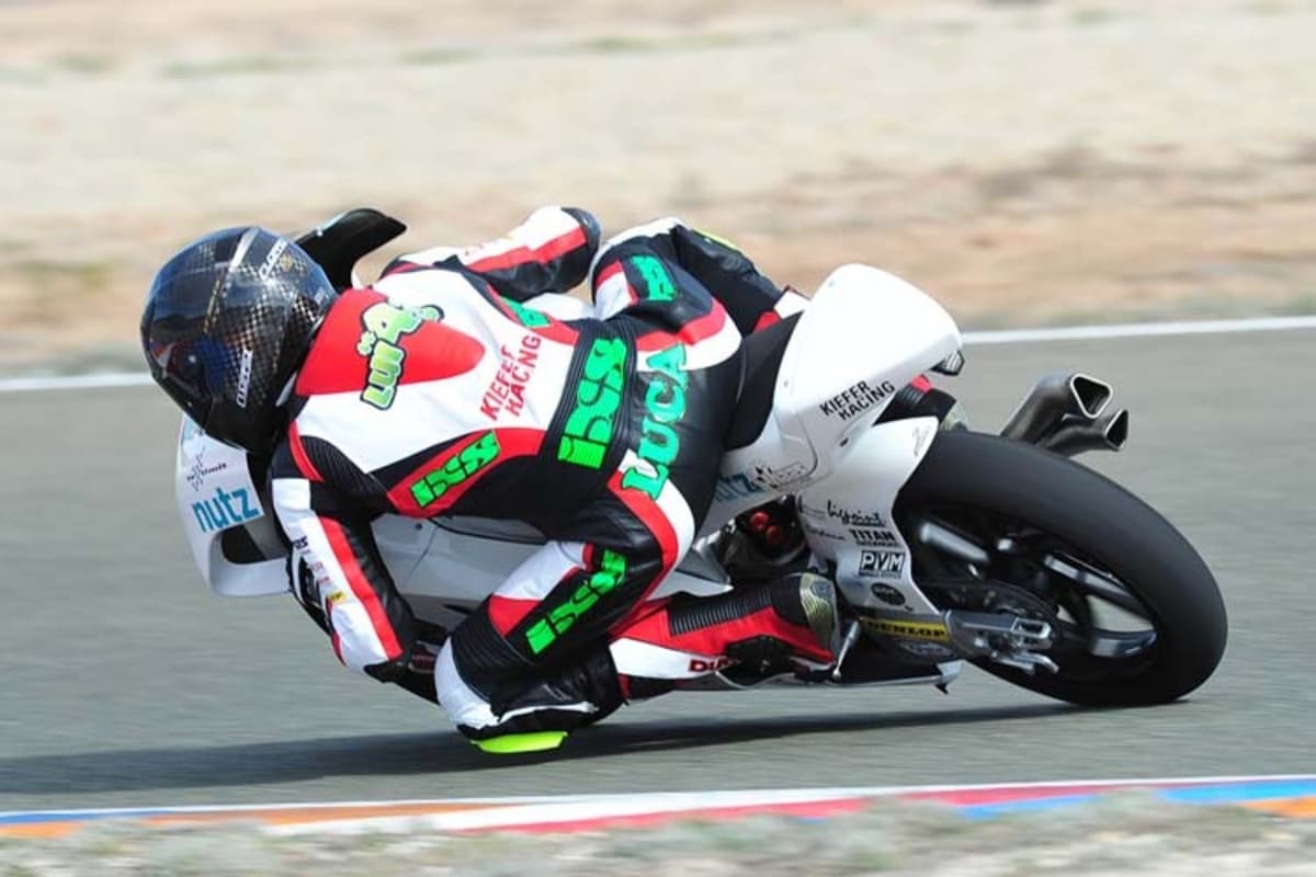 Luca Grünwald: Am Samstag in neuer Lederkombi unterwegs