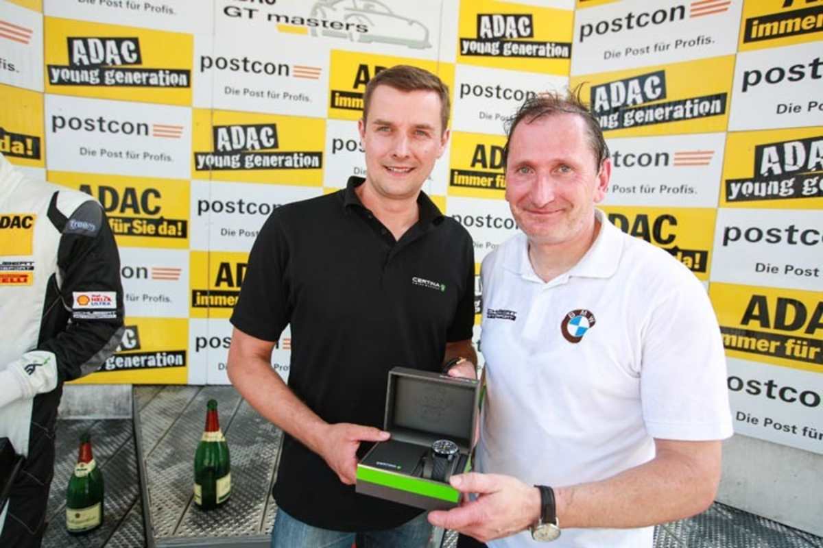 Neue Cortina-Uhr für Torsten Schubert