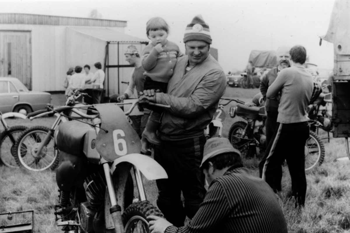 1979 mit Tochter im Fahrerlager Teutschenthal