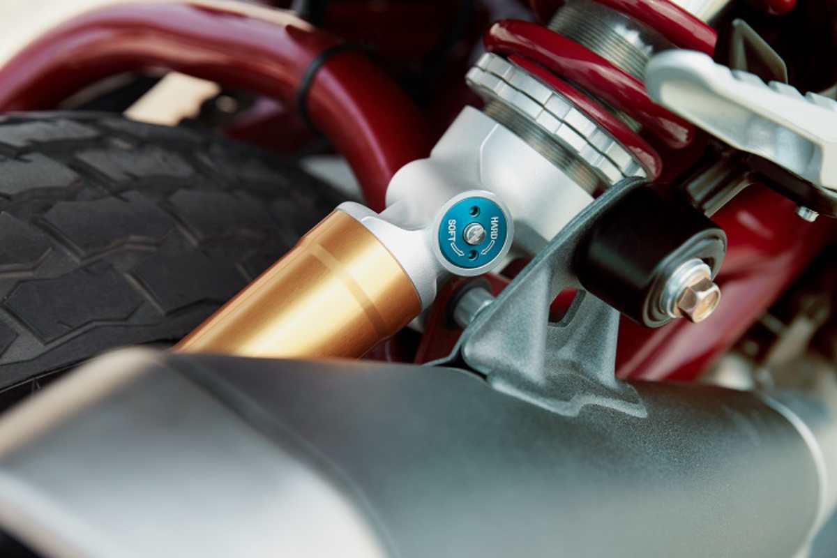 Das seitlich platzierte, direkt angelenkte Einzelfederbein 