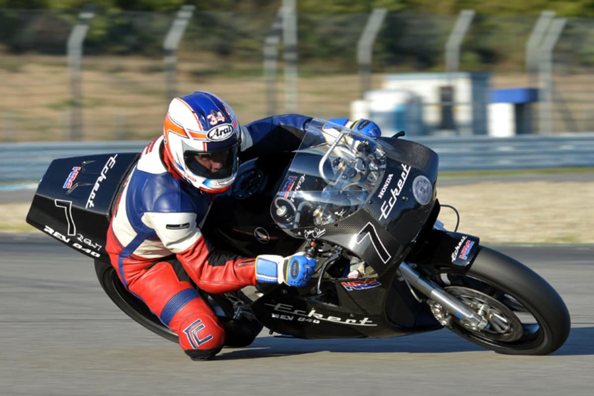 Jochen Schmid - Kawasaki ZXR 750 RR