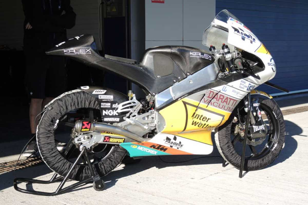 Rollout beim Interwetten-Team: Die neue Kalex-KTM für 2014