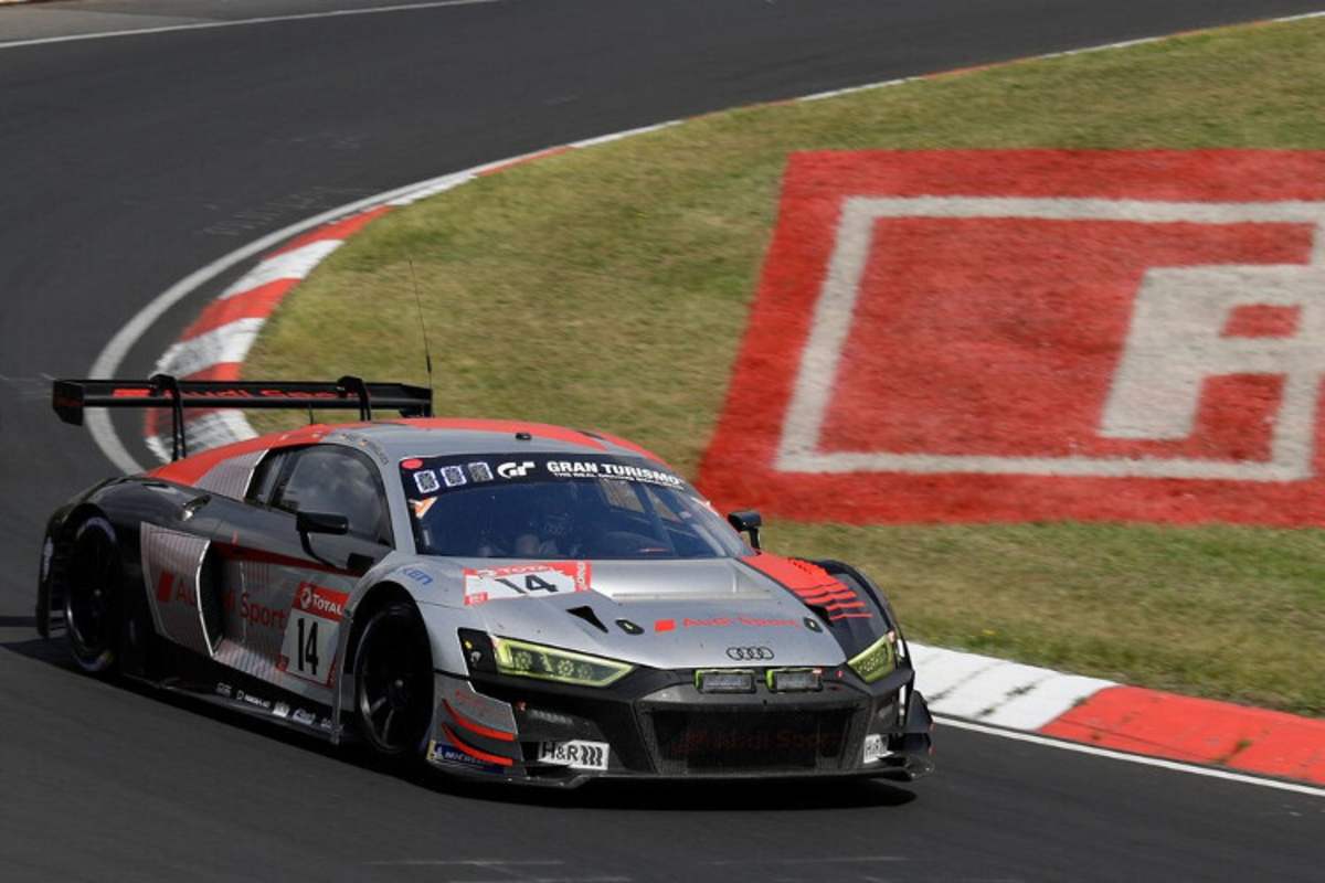 Rang vier an den Audi R8 LMS vom Audi Sport Team Car Collection