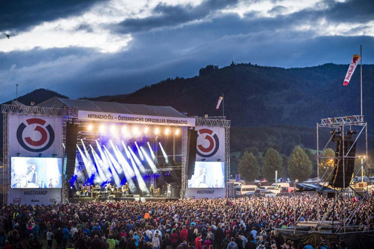 Open-Air-Konzerte nach den Rennen sorgen dafür, dass die Party in Schwung kommt