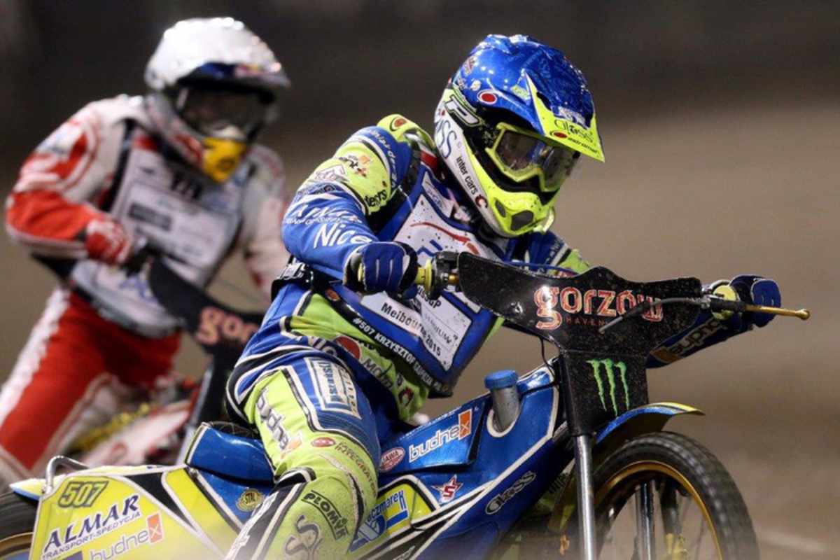 Krzysztof Kasprzak wurde von Nicki Pedersen in die Bande geschickt