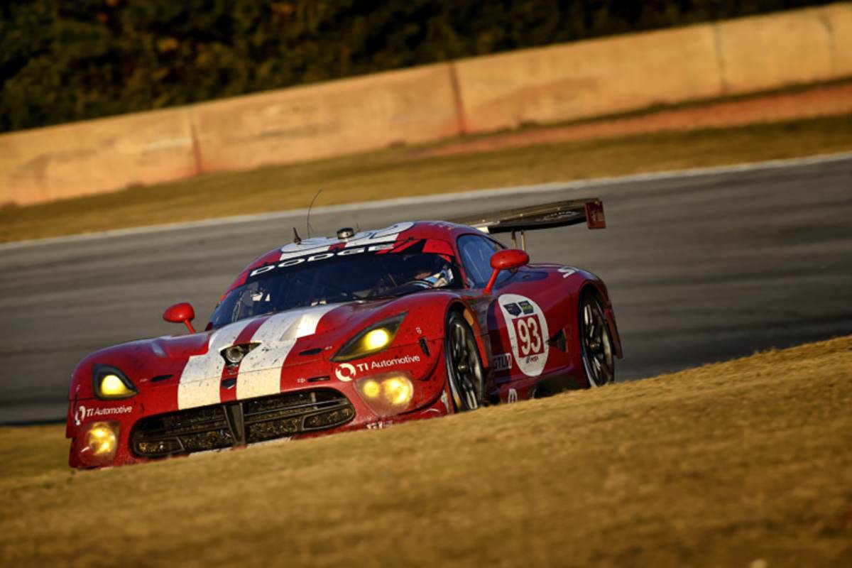 Flop: SRT führte die IMSA vor