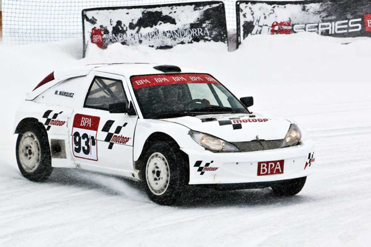 Marc Márquez: Crash, rote Flagge, aber viel Spass auf vier Rädern