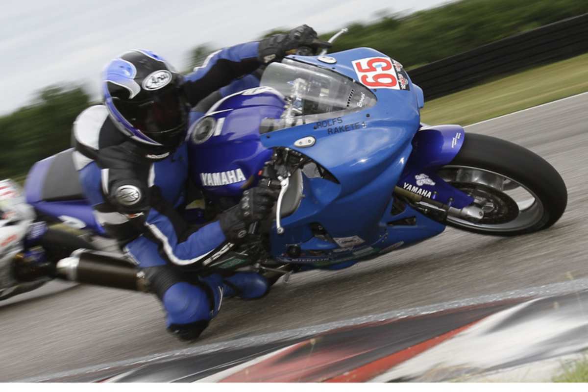 Der Michelin Power Slick Evo: Keine Tücken, immer zuverlässig Grip