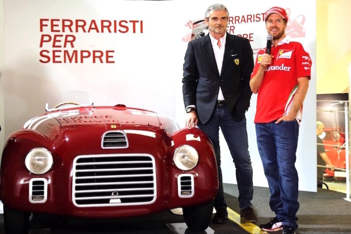 Maurizio Arrivabene und Sebastian Vettel