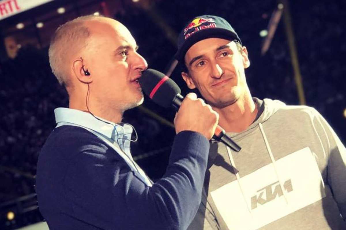 Der verletzte Vorjahressieger Marvin Musquin ließ sich einen Besuch in Paris dennoch nicht nehmen