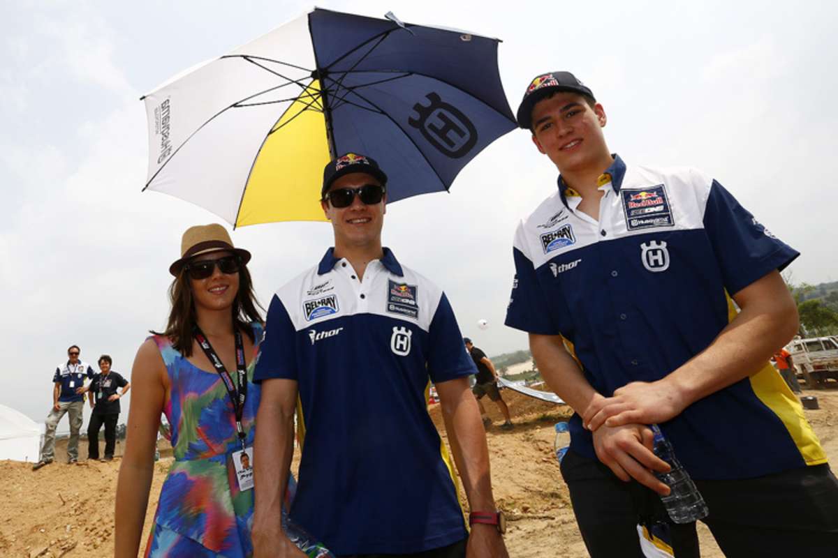 Plötzlich Teamkollegen: Pascal Rauchenecker (re.) mit Husqvarna-Werkspilot Todd Waters