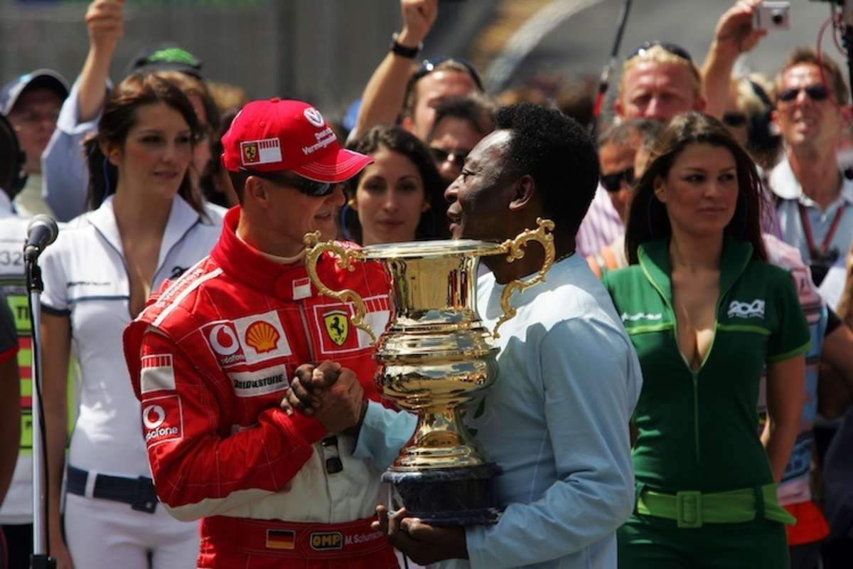Michael Schumacher und Pelé nach dem GP Brasilien 2006