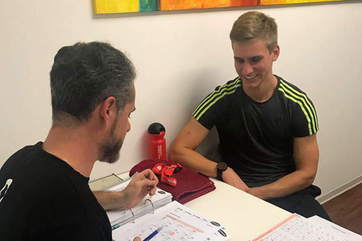 Julian Puffe (re.) ist keine Naschkatze