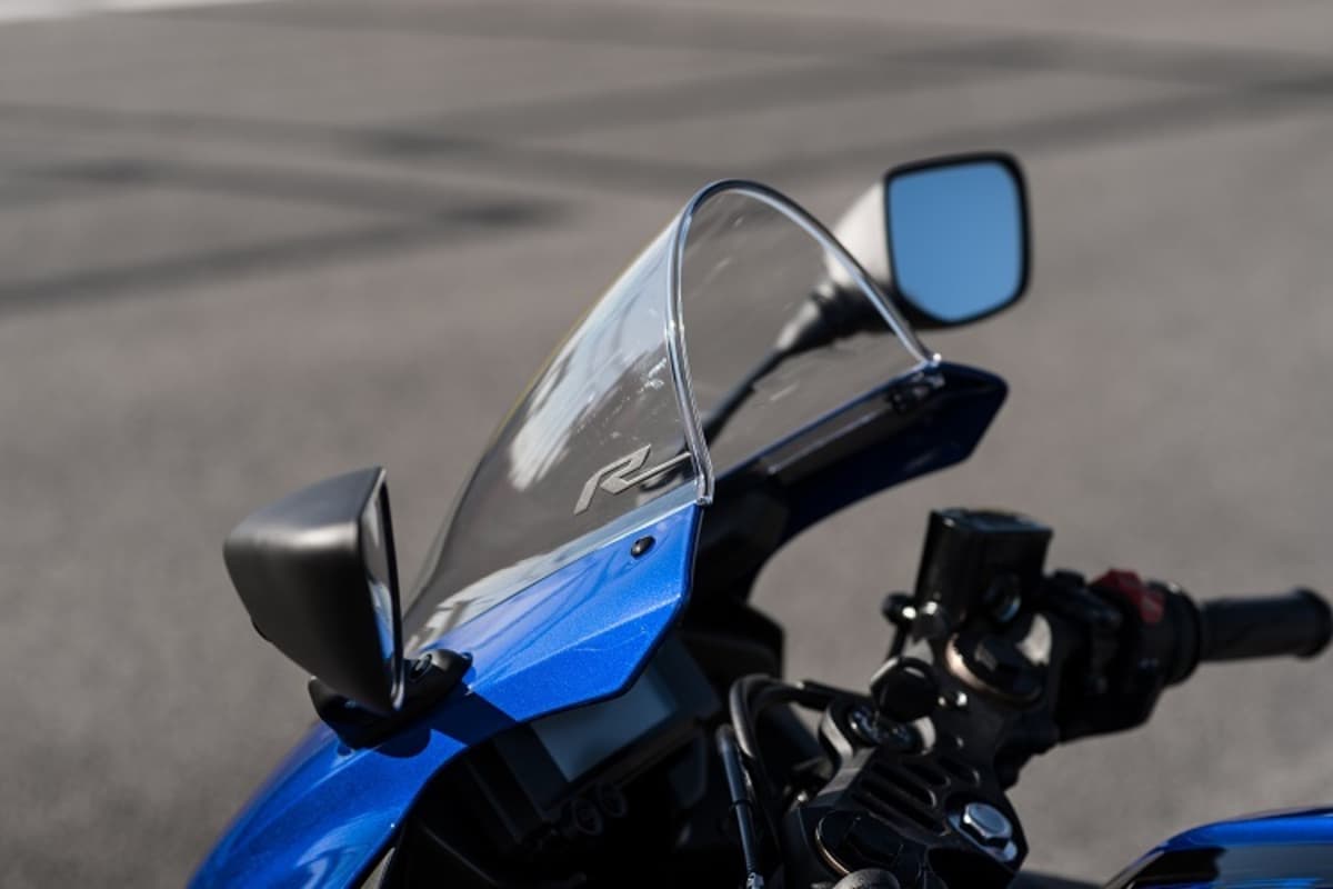 Wer echten Winschschutz will, ordert seine R3 mit dem Endurance-Windschild