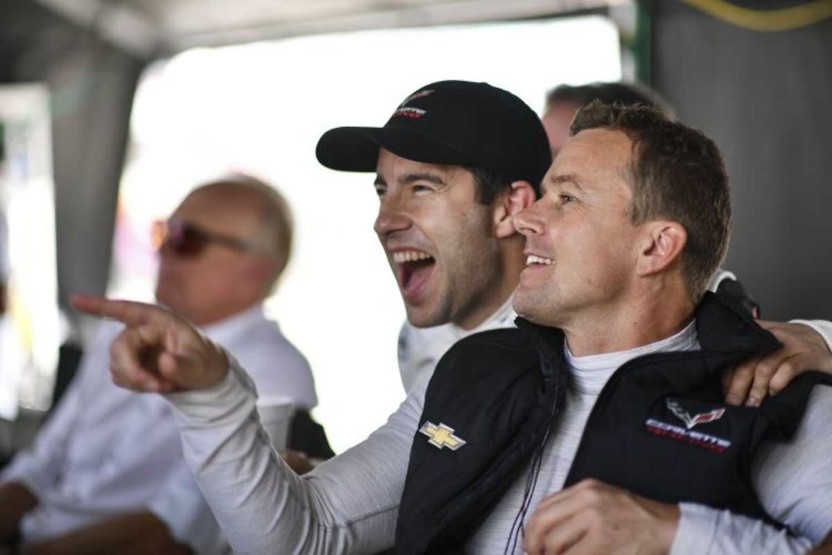 Wieder bei Corvette im EInsatz: Mike Rockenfeller (M.) und Marcel Fässler (re.)