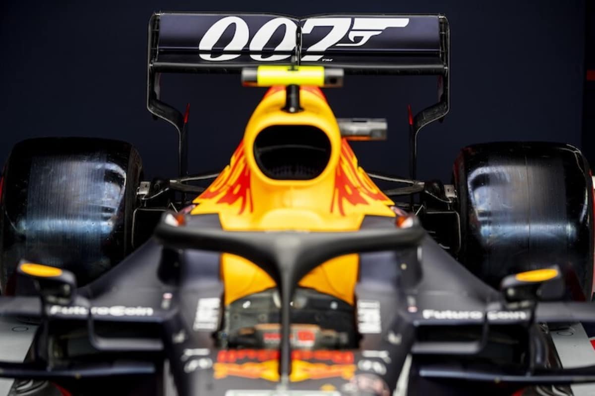 Die Rennwagen von Red Bull Racing rückten so in Silverstone 2019 aus