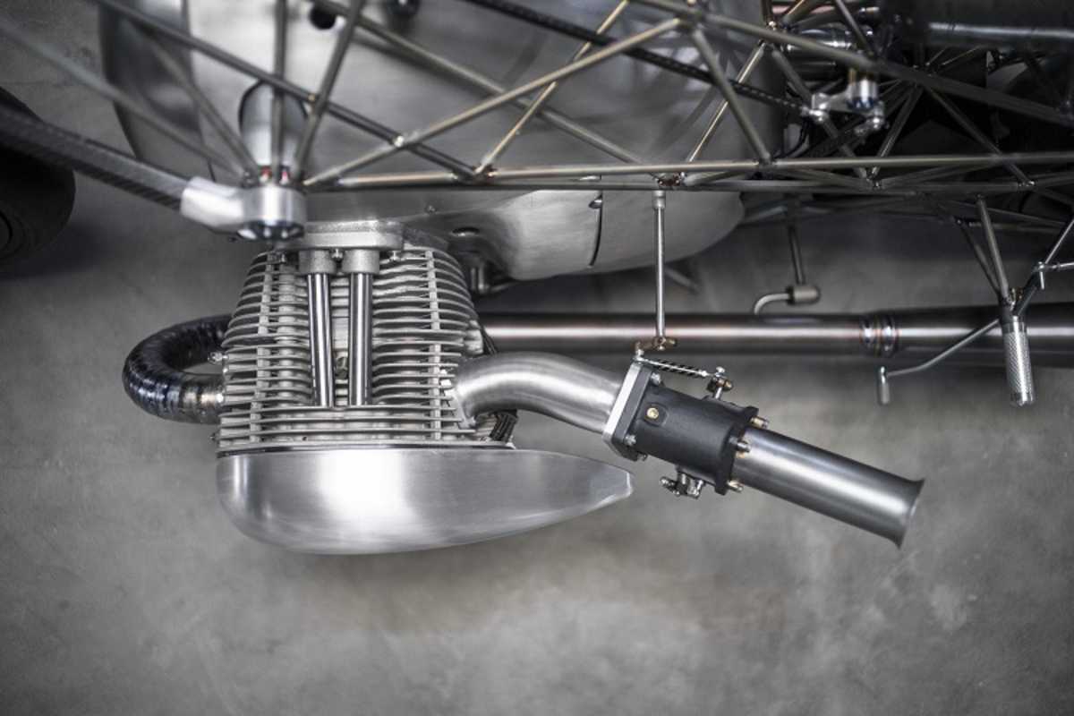 Offene Ansaugtrichter werden uns in der Serienmaschine nicht gegönnt sein