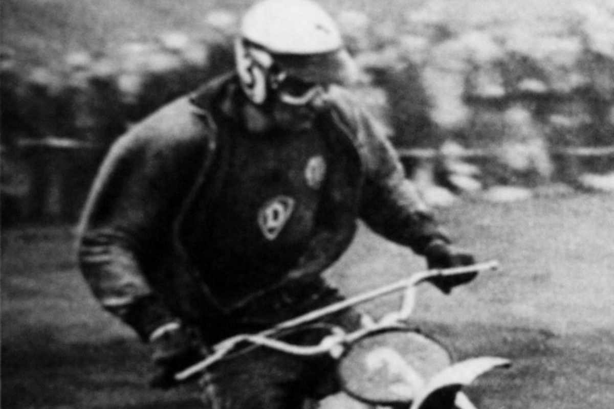 Das 'Dynamo'-Zeichen seines Clubs trug er stolz auf seinem roten Shirt