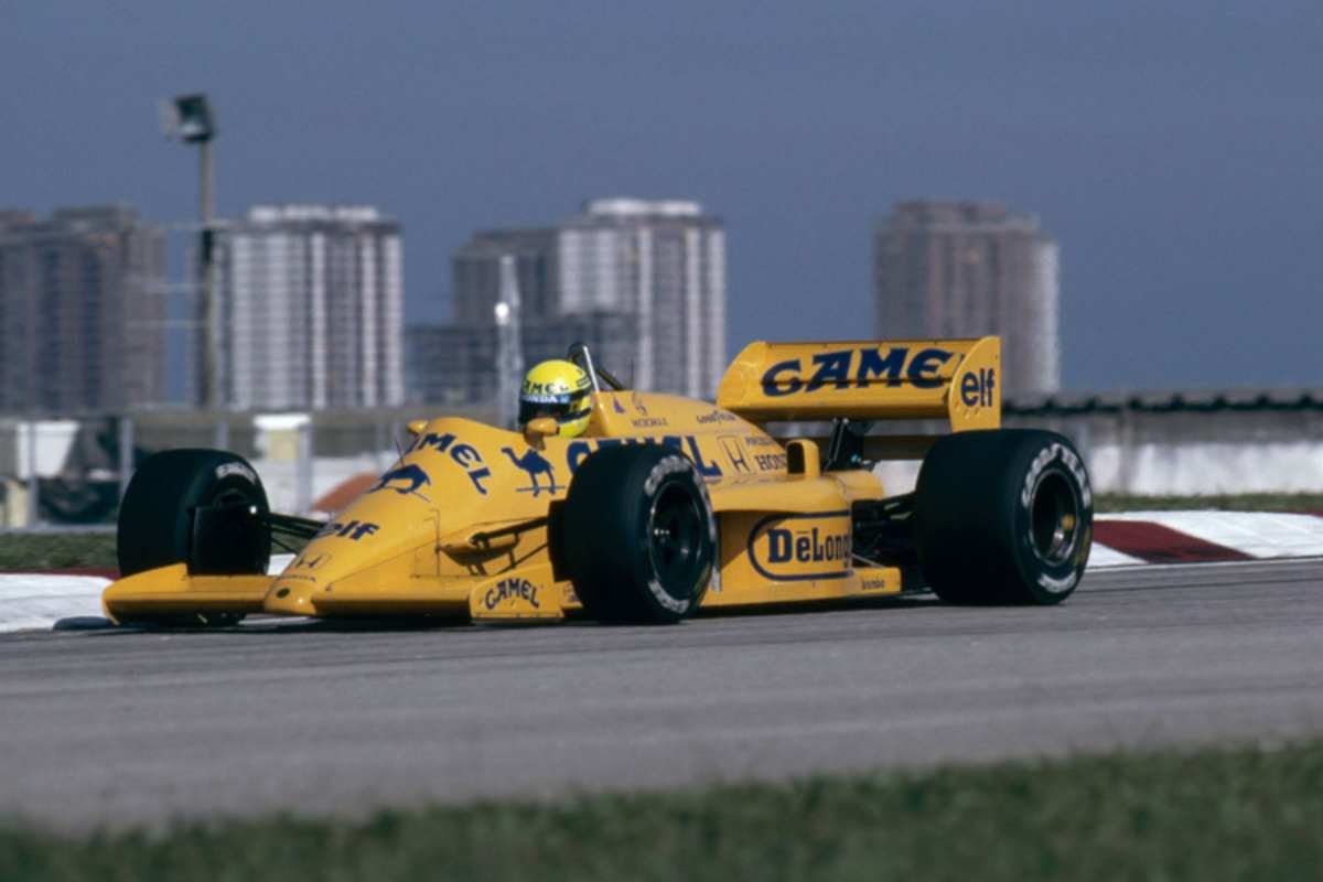 Ayrton Senna 1987 im Camel-Lotus