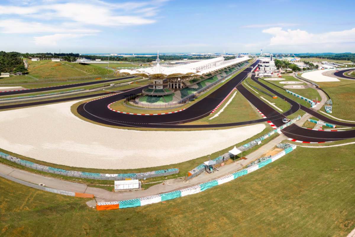 Viele asphaltierte Auslaufzonen wurden durch Kiesbetten ersetzt