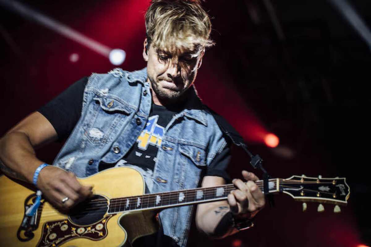 Sunrise Avenue heizte den GP-Besuchern am Abend ein