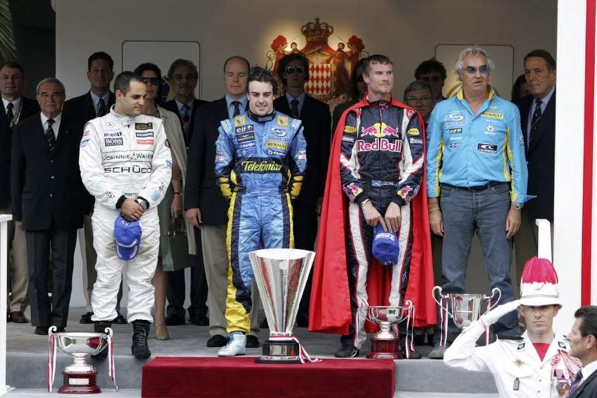 David Coulthard mit Superman-Cape