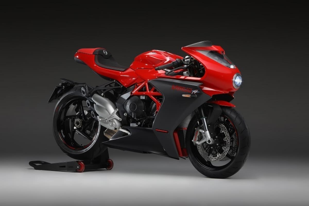 Superveloce heisst Superschnell: So sieht die MV Agusta Superveloce 800 tatsächlich aus