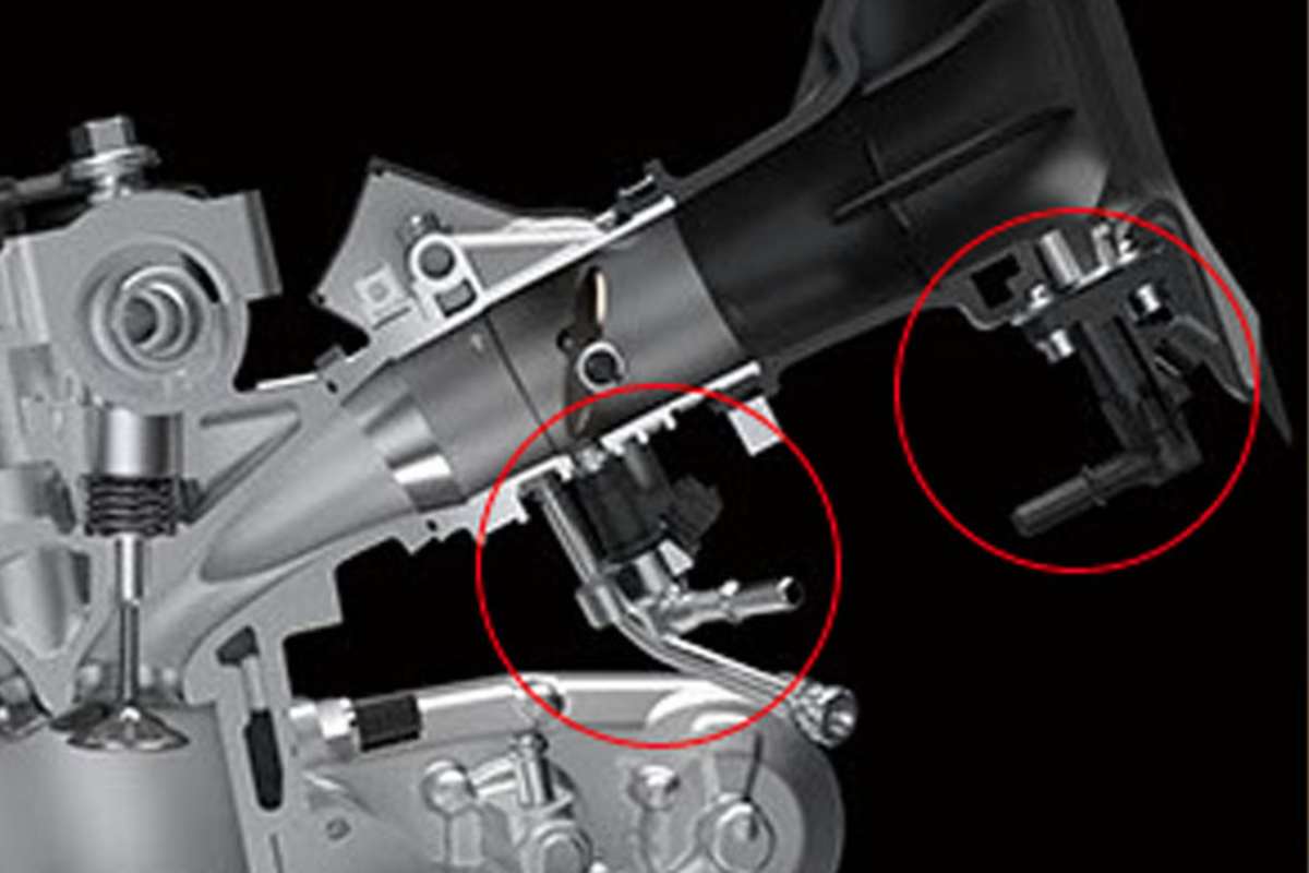 Der Motor verfügt über zwei Einspritzdüsen (Twin Injector)
