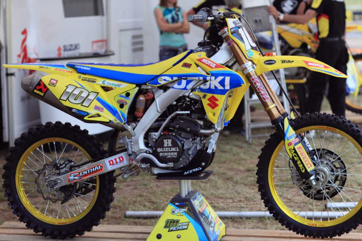 Die Viertakt-Suzuki von Zach Pichon