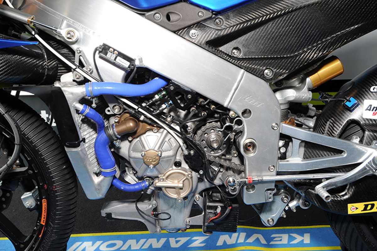 So sehen Motor und Chassis der TM aus