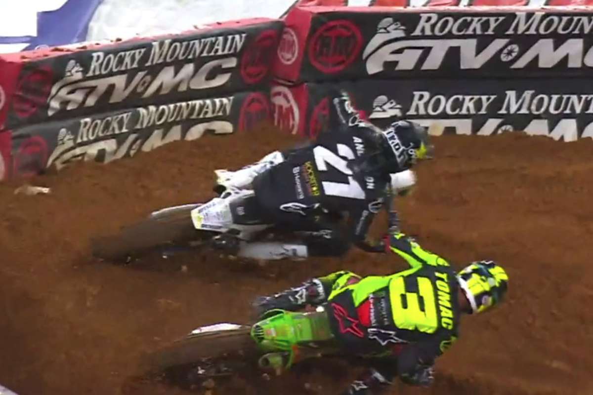 Das entscheidende Manöver: Tomac geht im dritten Finale an Anderson vorbei in Führung