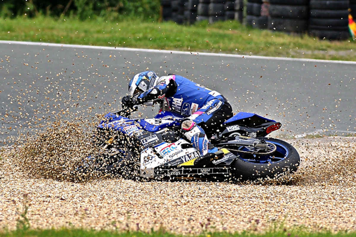 Trautmann steigt danach wieder in den Sattel