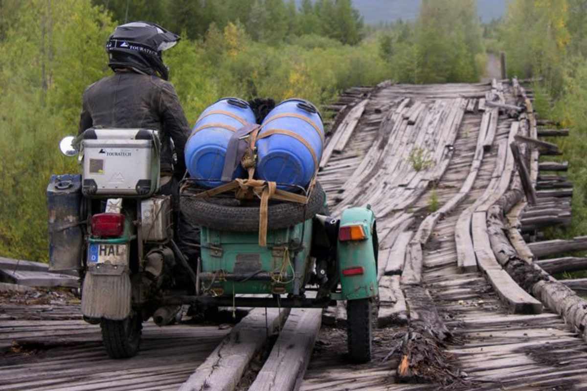 Diese Brücke wurde seit 20 Jahren nicht mehr befahren