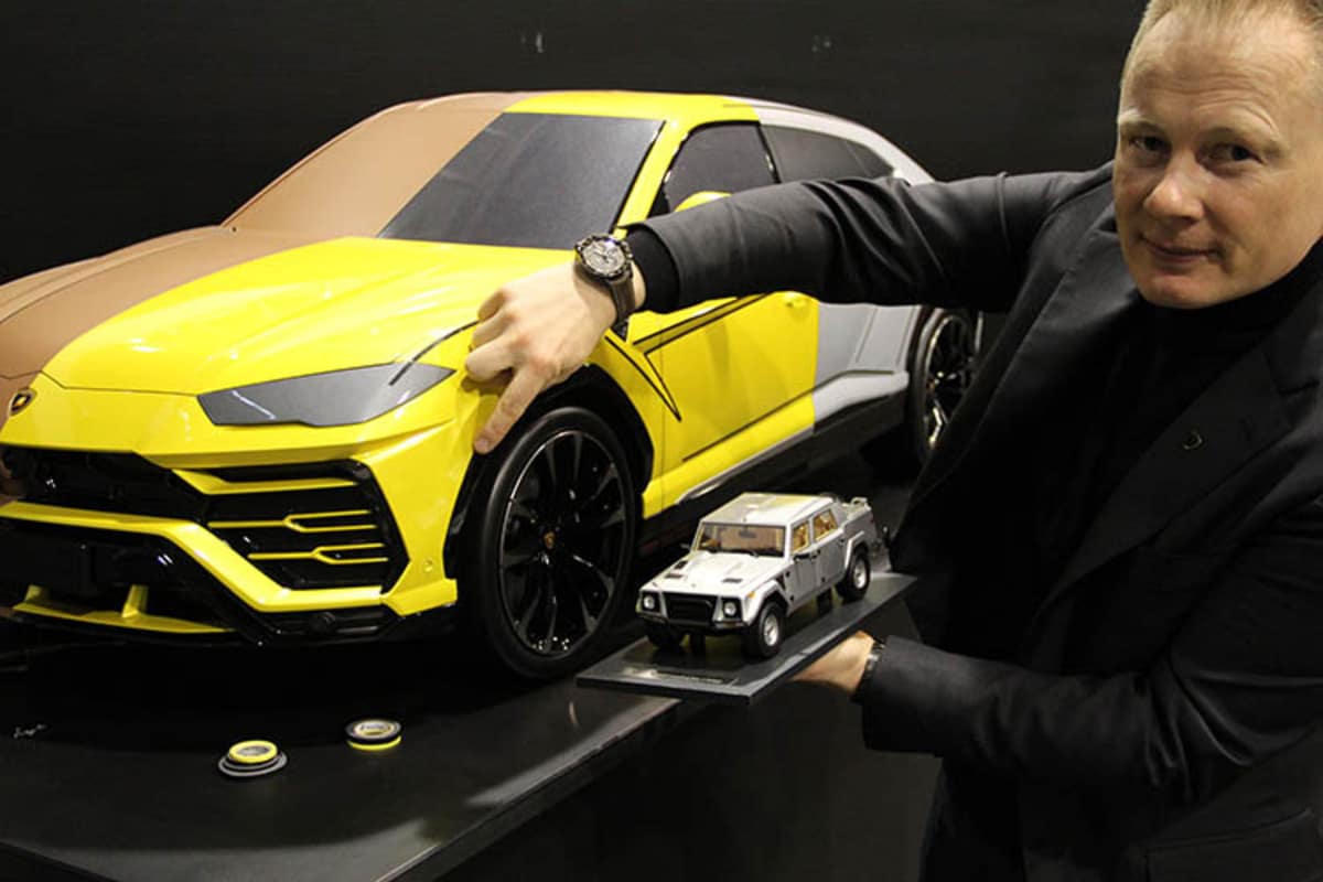 Mitja Borkert mit dem Lamborghini Urus-V8