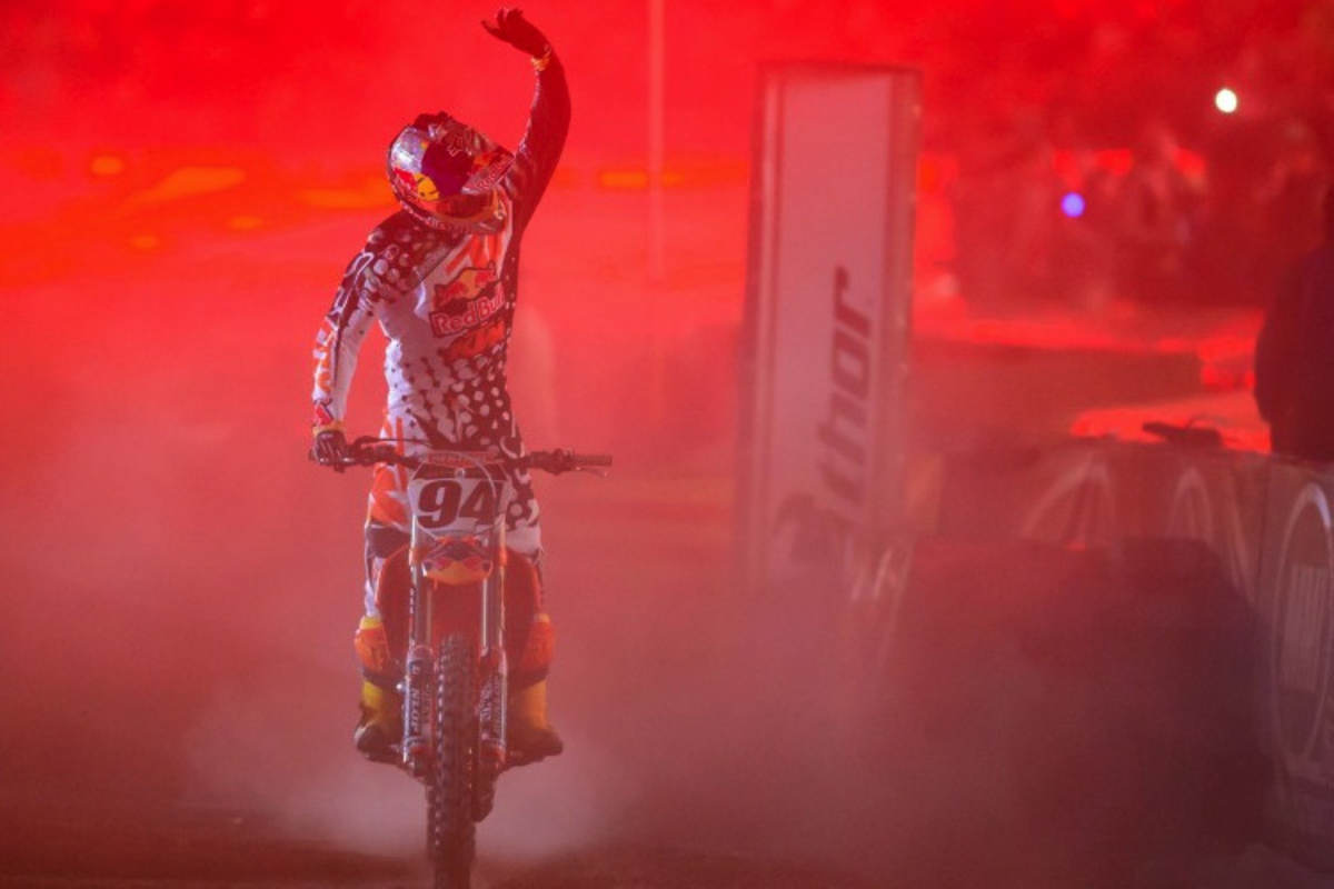 In USA ist Supercross immer eine große Show
