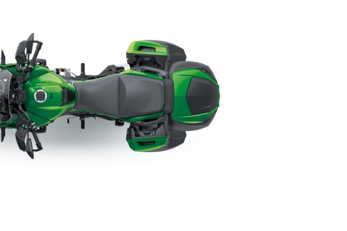 Trotz montierter Koffern keine Überbreite - da könnte sich die Konkurrenz bei Kawasaki etwas abschauen