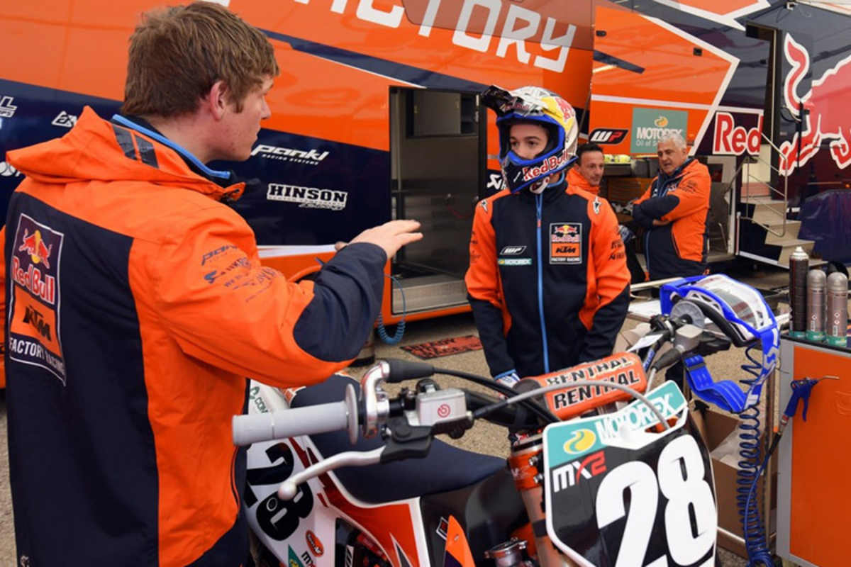 Vialle tritt im KTM-Werksteam die Nachfolge von Pauls Jonass an
