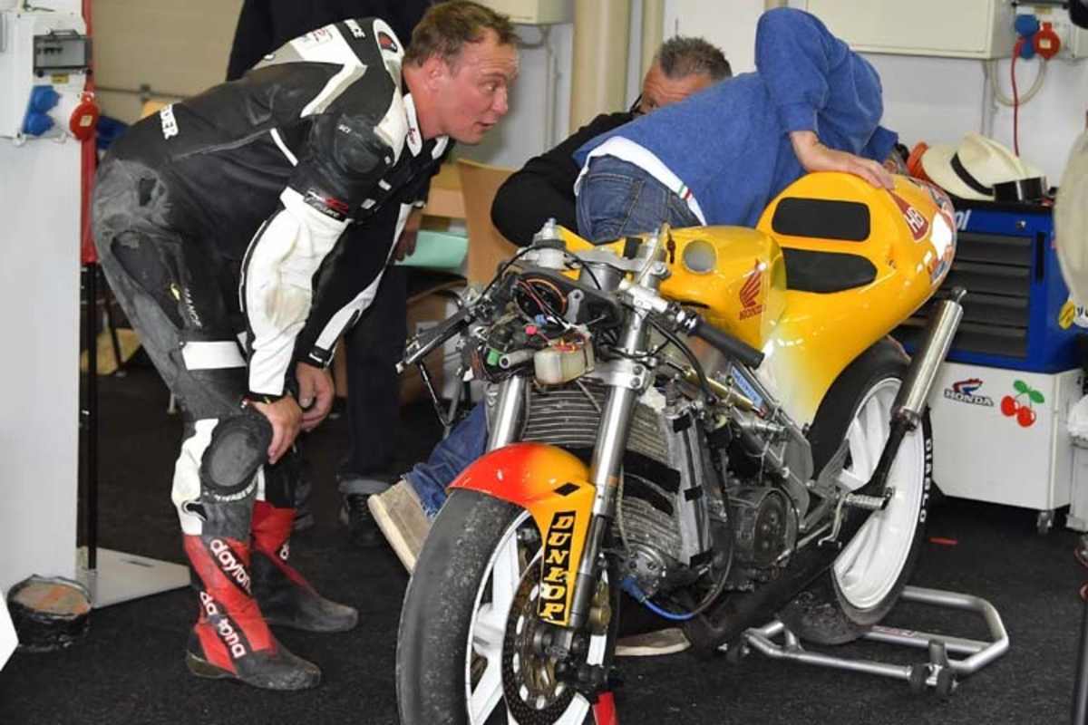 Ralf Waldmann: Leder zerschlissen, Honda beschädigt