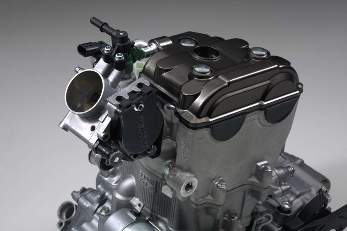 Im Geländesport derzeit nur bei Yamaha: Motor mit umgedrehtem DOHC-Zylinderkopf