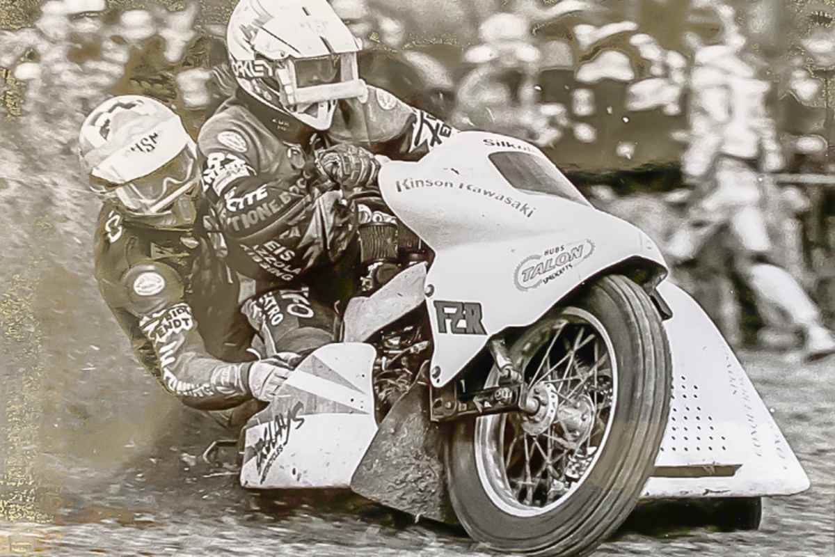 Auch Thomas Kunert und Marco Hundsrucker trainierten mit der Yamaha FZR