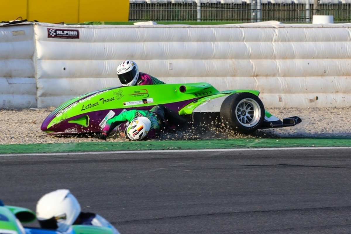 Peter Kimeswenger und Beifahrer Kevin Kölsch